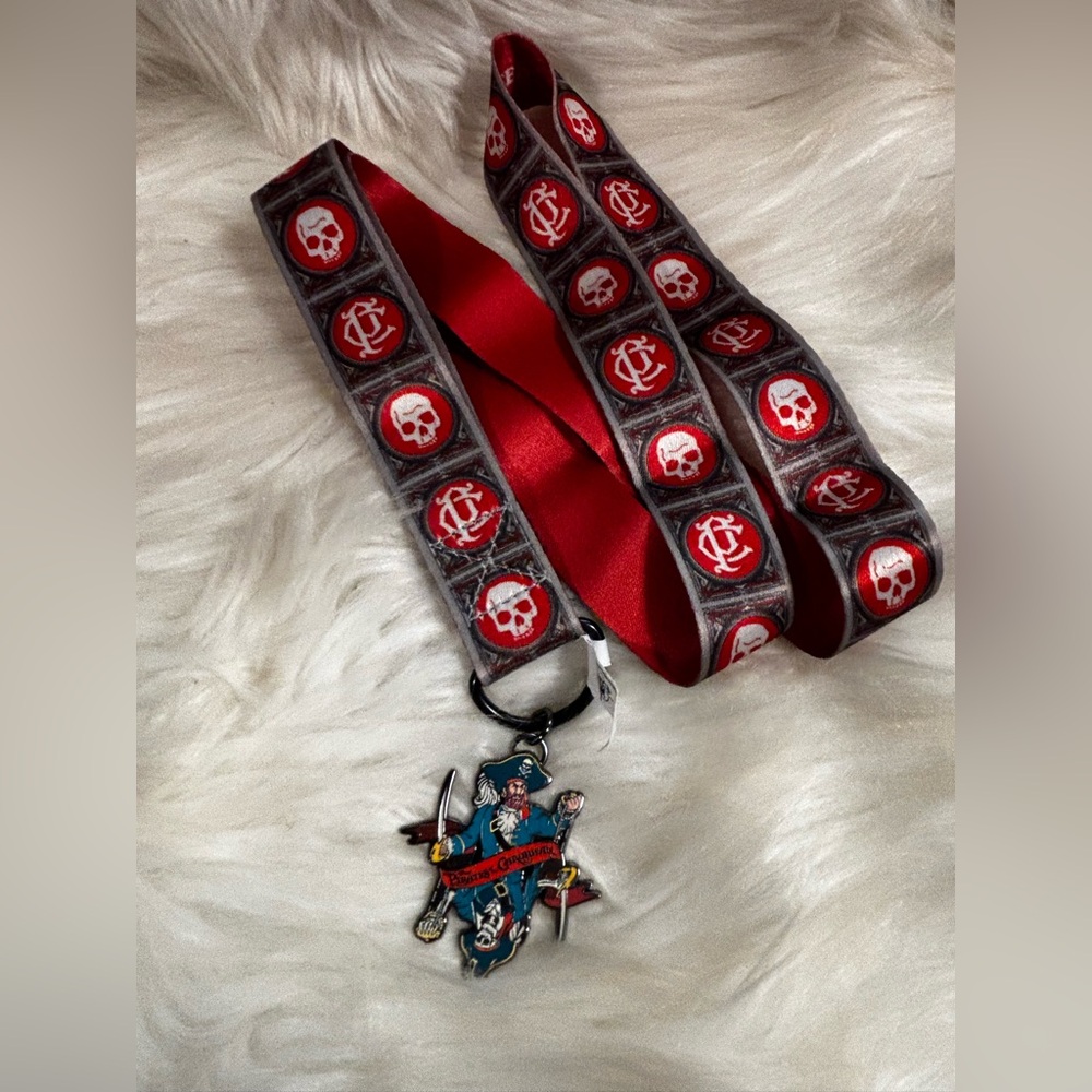 Disney Parks Pin Trading Lanyard Pirates of Caribbean NWT